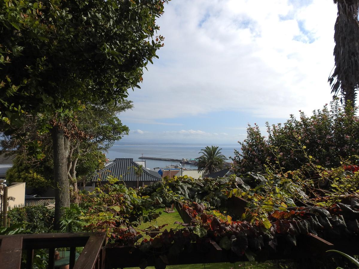 New Stone Manor Hotel Mossel Bay Bagian luar foto