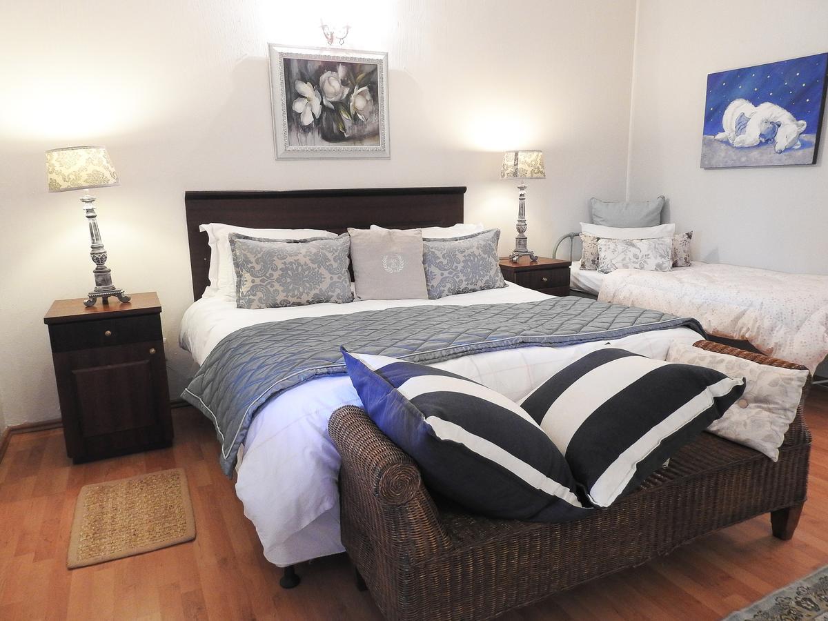 New Stone Manor Hotel Mossel Bay Bagian luar foto